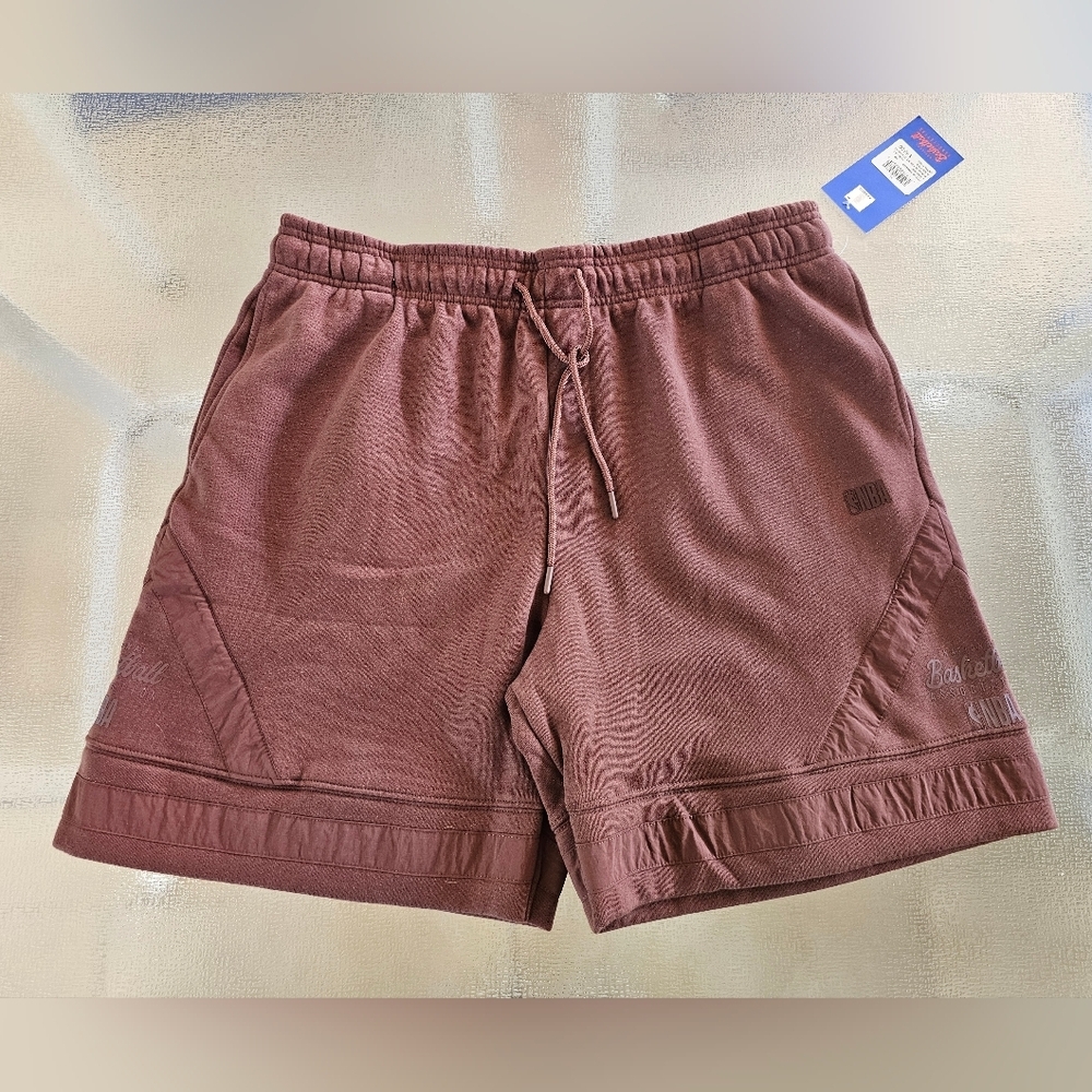 NBA Men's Classic Brown Shorts XL | Retro Sporty Streetwear Athleisure
